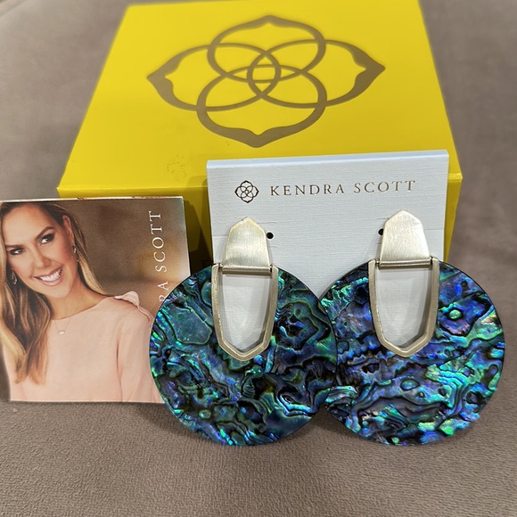 kendra Scott Diane gold plated over brass Abalone Shell statement Earrings - Picture 7 of 12